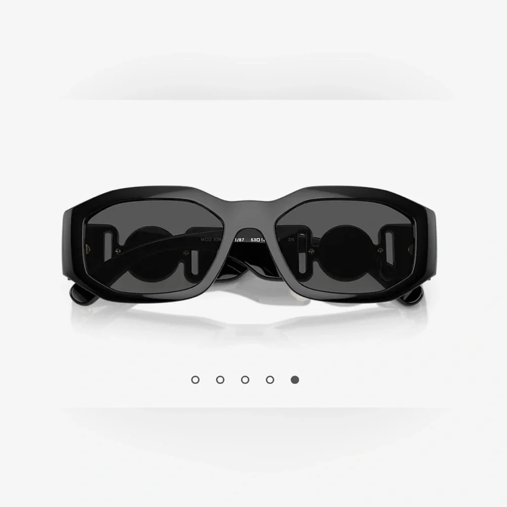 ✨VERSACE SUNGLASSES✨ - Picture 2 of 9